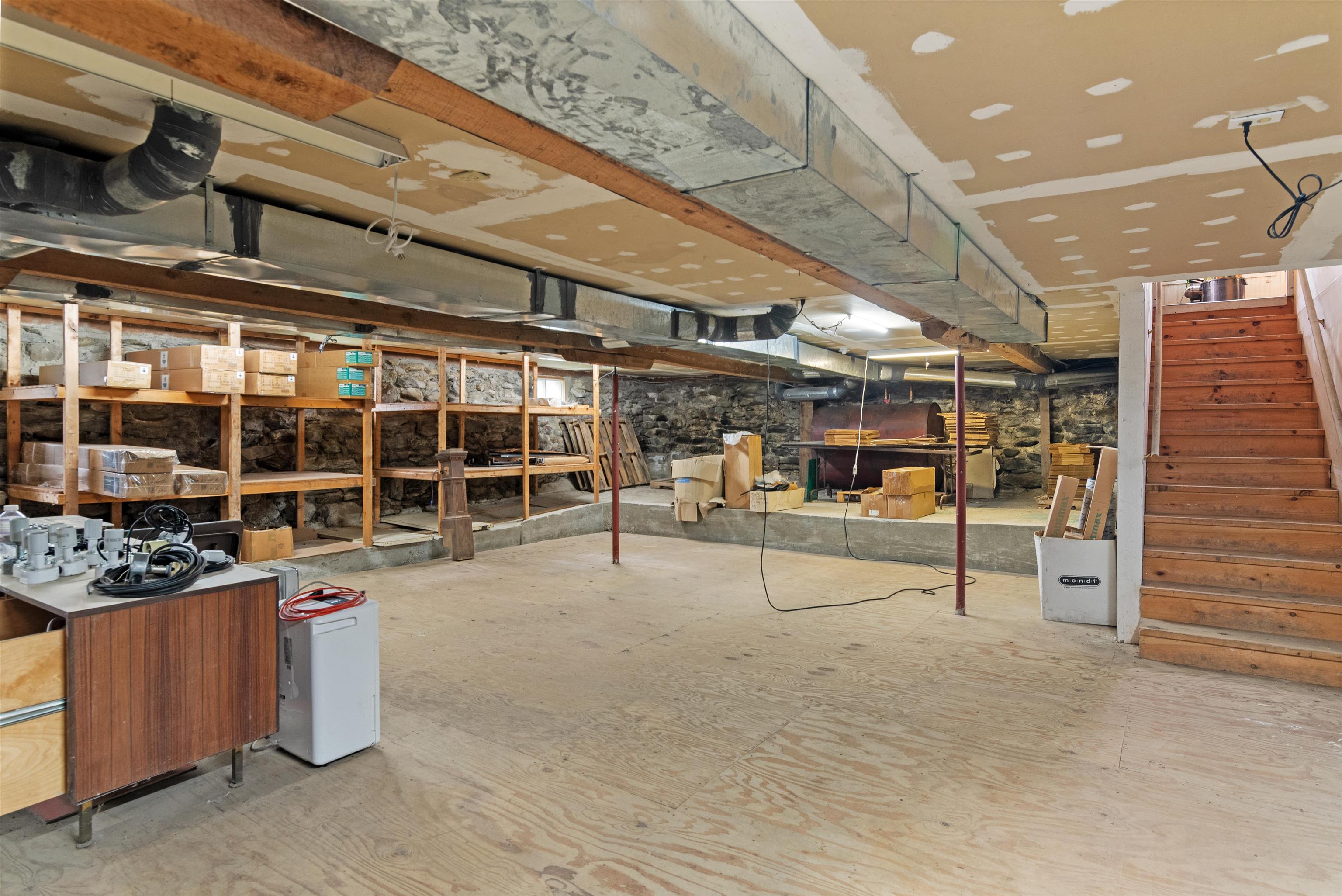 394 Highway 15 Jericho, VT 05465 - Photo 30 of 50