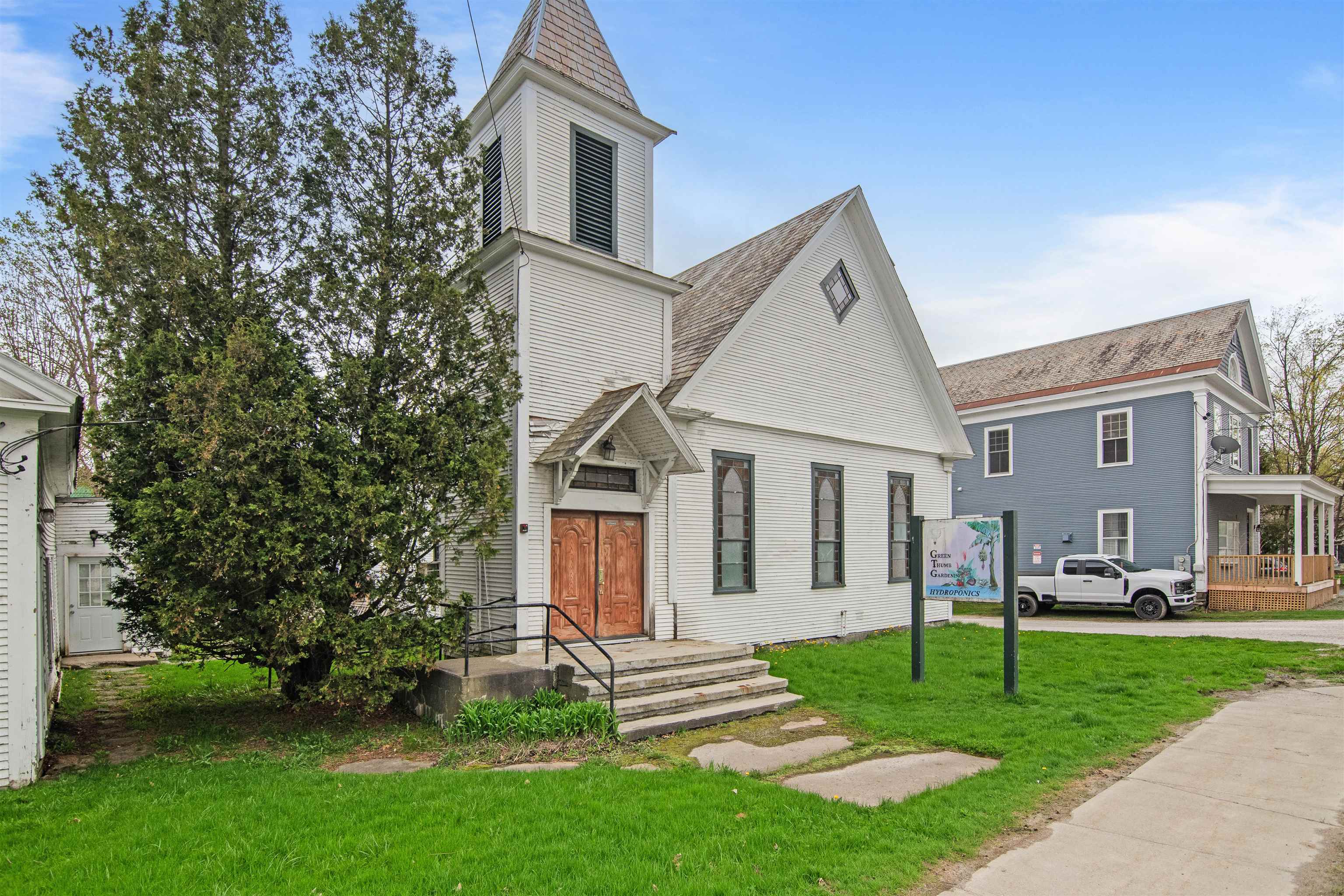 394 Highway 15 Jericho, VT 05465 - Photo 3 of 50