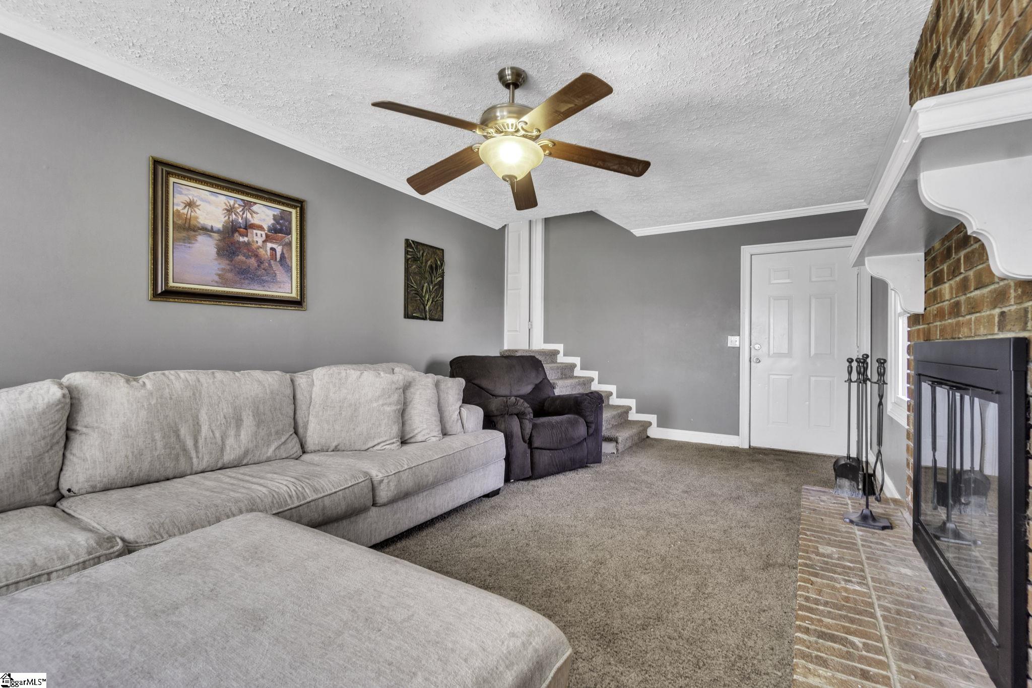 9 Colony Road Travelers Rest, SC 29690 - Photo 5 of 32 Gallery Image 5