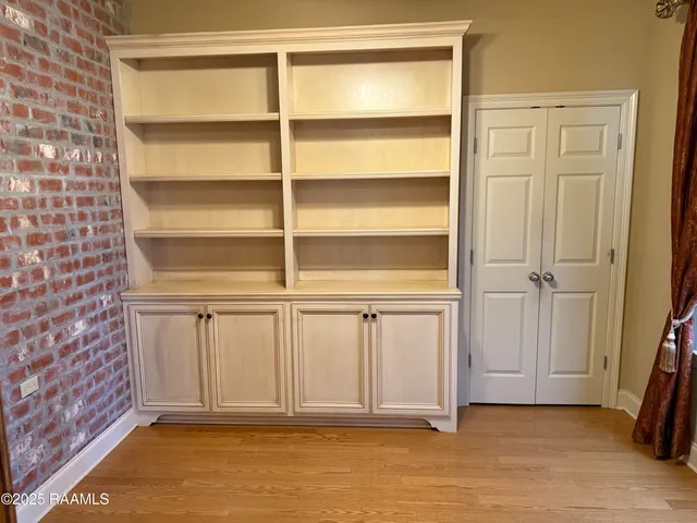 $2,850 | 103 Lakeshore Drive, Youngsville, LA 70592