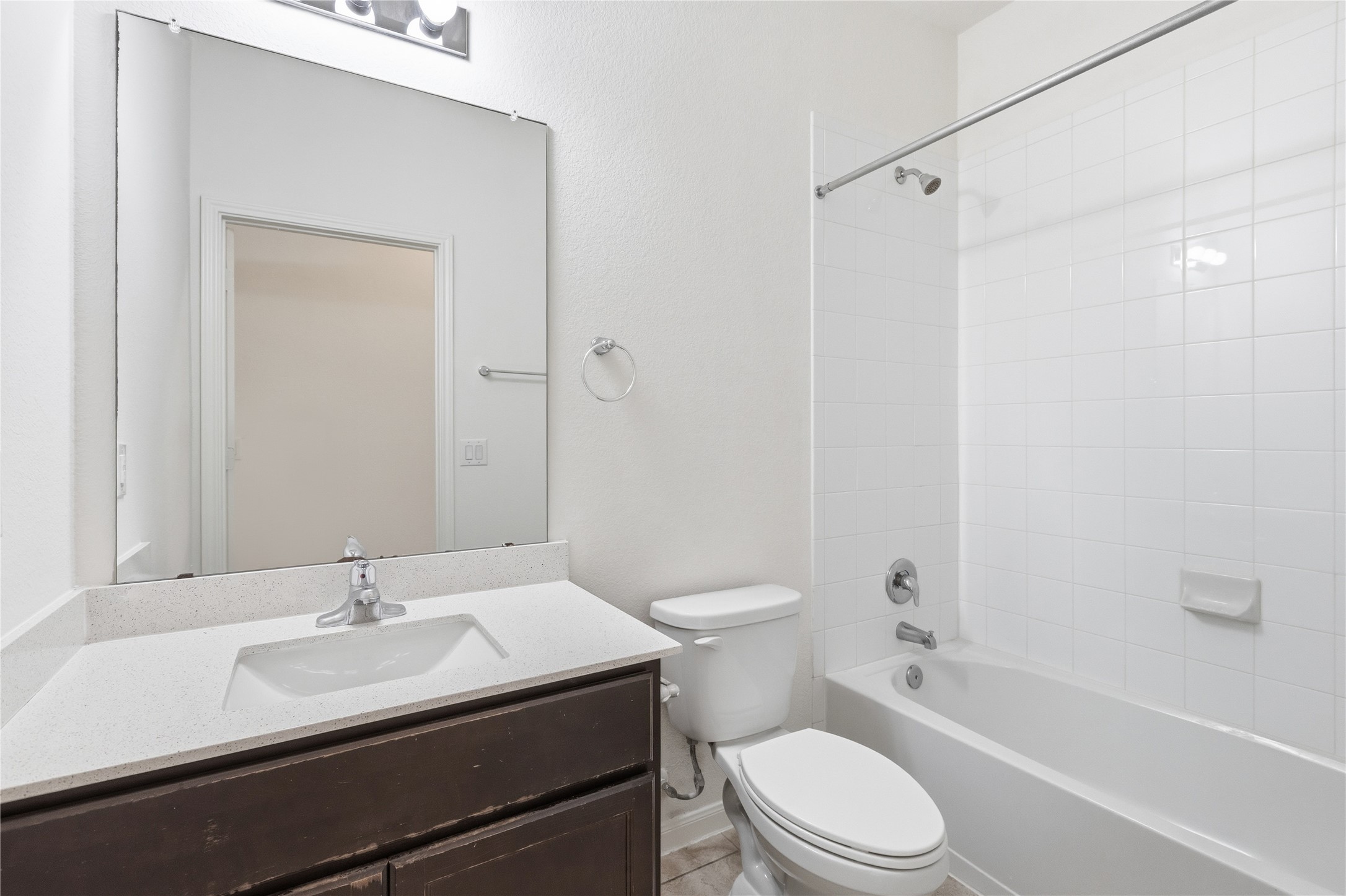 7121 Ranchito Drive Austin, TX 78744 - Photo 19 of 30