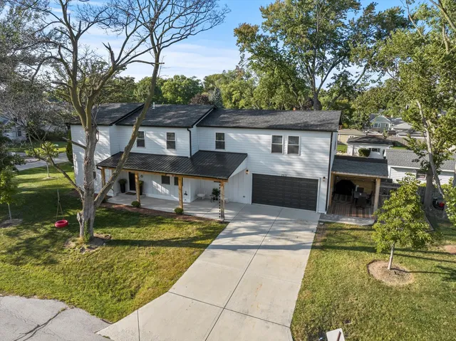 $725,000 | 3931 Liberty Boulevard, Westmont, IL 60559