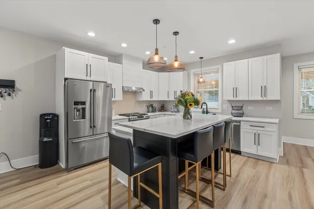 $725,000 | 3931 Liberty Boulevard, Westmont, IL 60559