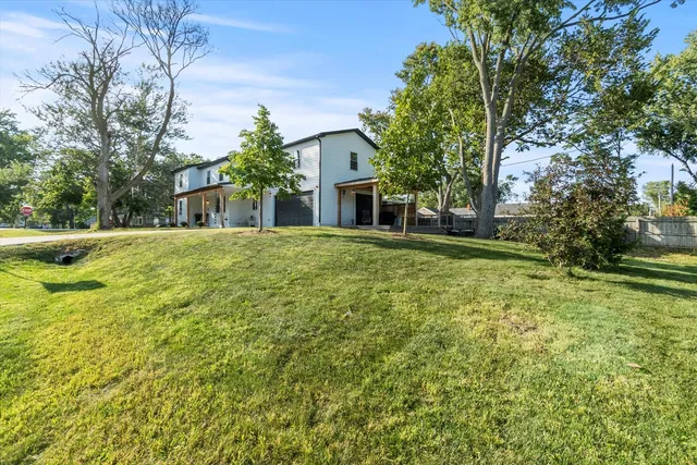 $725,000 | 3931 Liberty Boulevard, Westmont, IL 60559