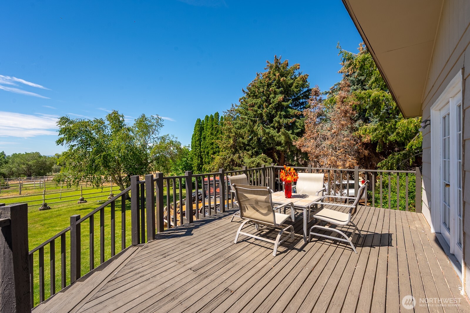 5255 Painted Hills Road Ephrata, WA 98823 - Photo 12 of 32