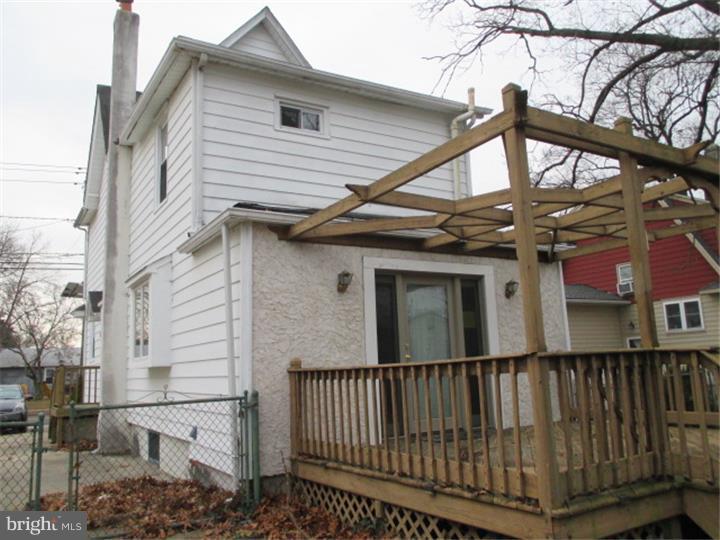 705 Bridgeboro Street Riverside, NJ 08075 - Photo 5 of 22