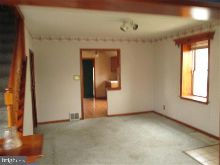 705 Bridgeboro Street Riverside, NJ 08075 - Photo 7 of 22