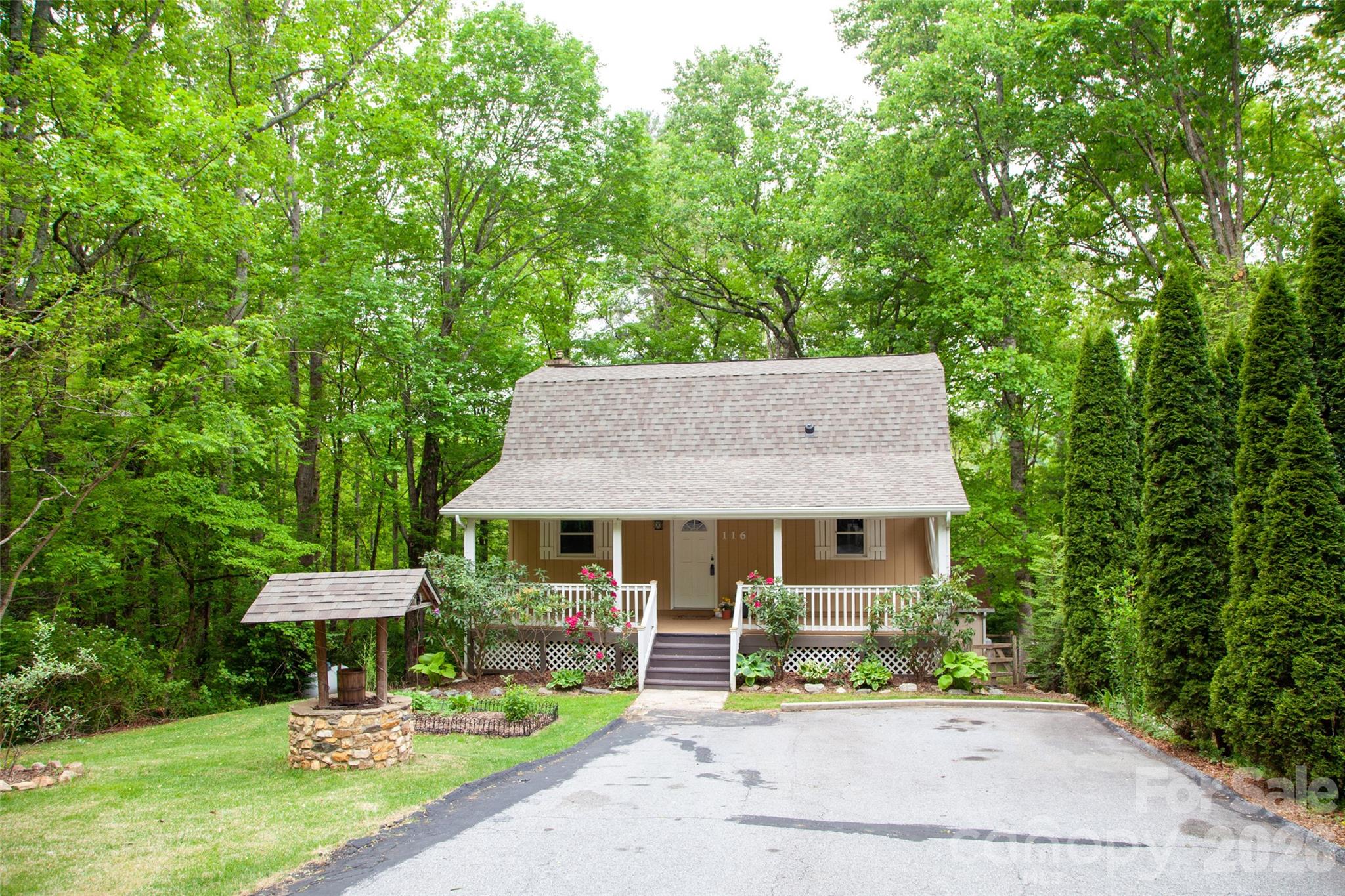 116 Vehorn Road Fairview, NC 28730 - Photo 3 of 26