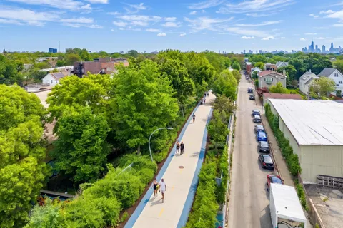 $1,150,000 | 1728 North Sawyer Avenue, Unit B, Chicago, IL 60647