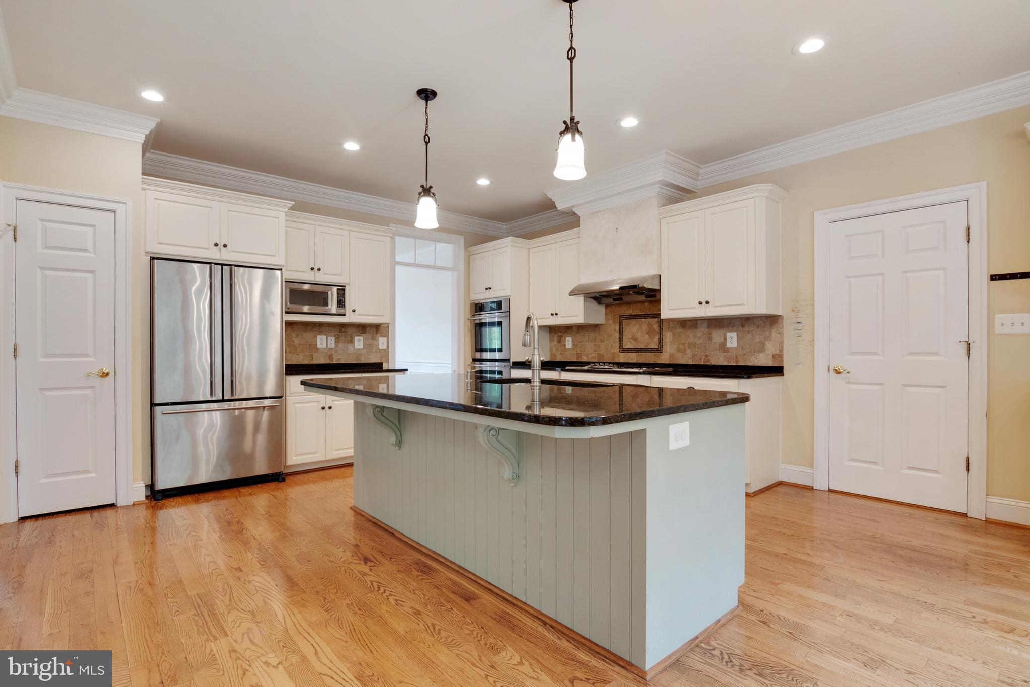 11504 Gambrill Park Road Frederick, MD 21702 - Photo 22 of 67 Kitchen