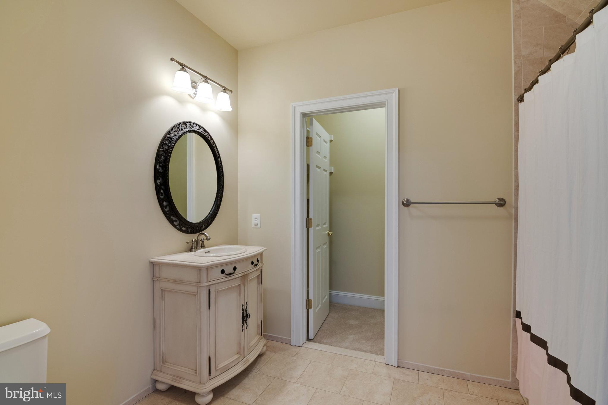 11504 Gambrill Park Road Frederick, MD 21702 - Photo 40 of 67 Private full bath for bedroom #3
