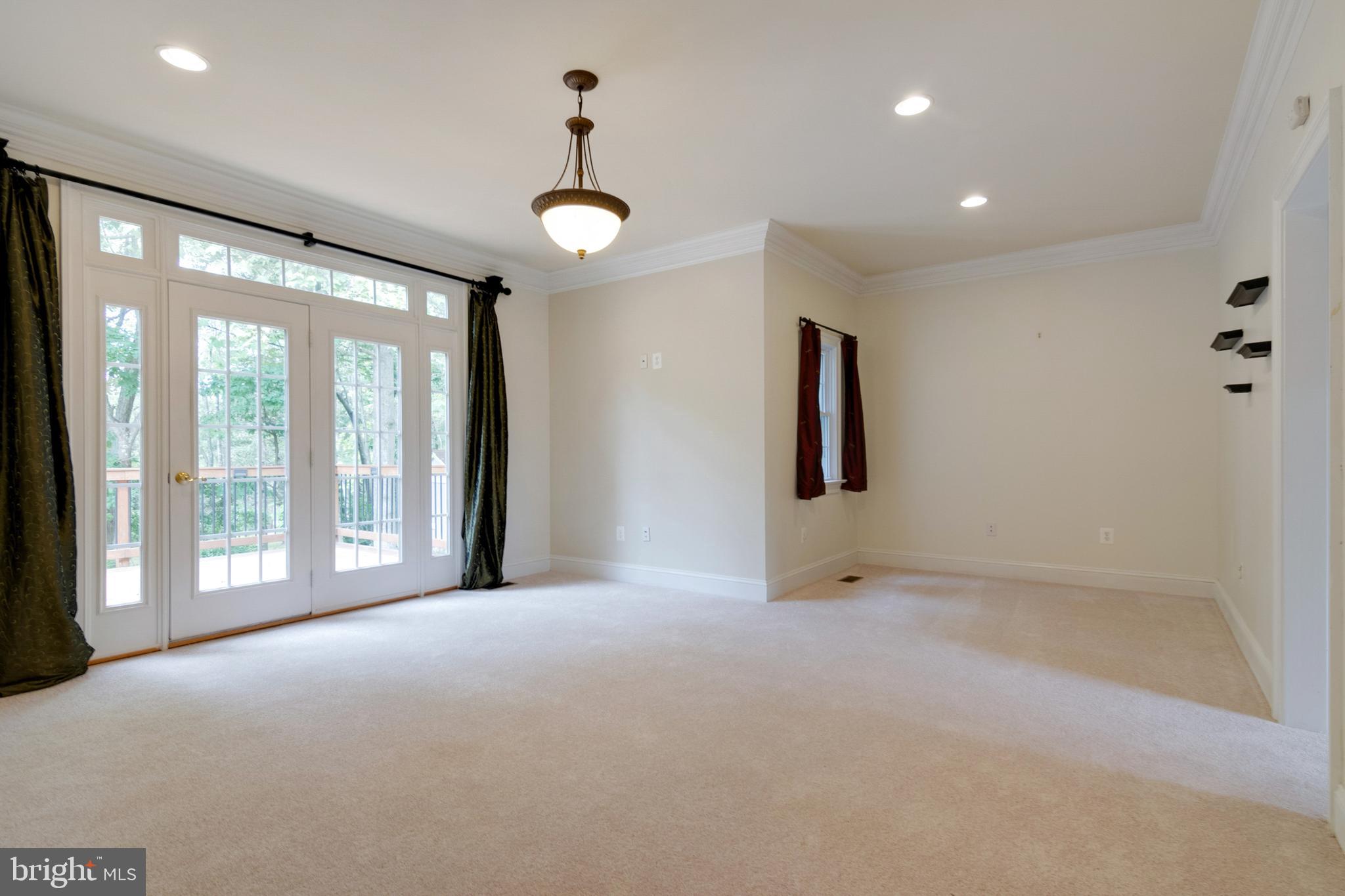 11504 Gambrill Park Road Frederick, MD 21702 - Photo 6 of 67 Owners Suite w/Deck Access on ML