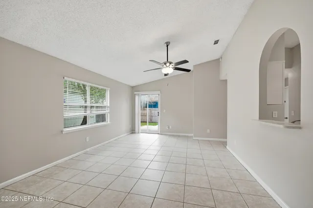 $350,000 | 905 Gavagan Road, Jacksonville, FL 32233