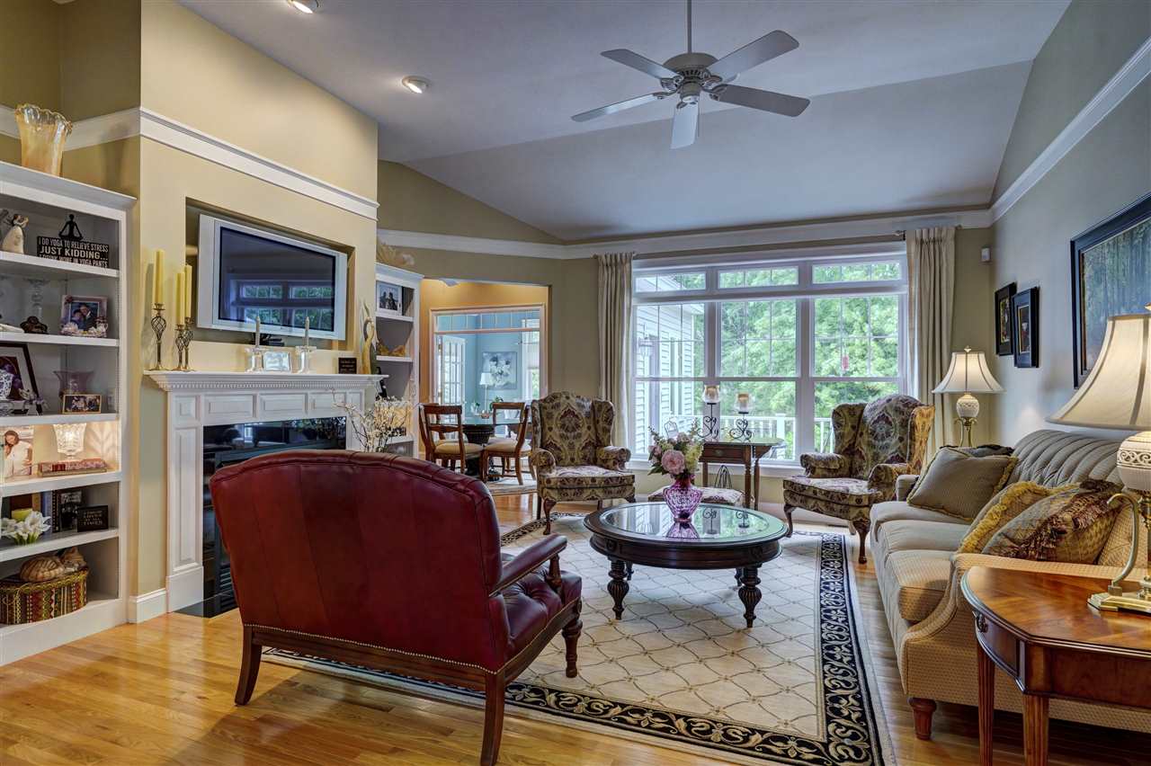 6 Hobbs Way Amherst, NH 03031 - Photo 8 of 40 Gallery Image 8