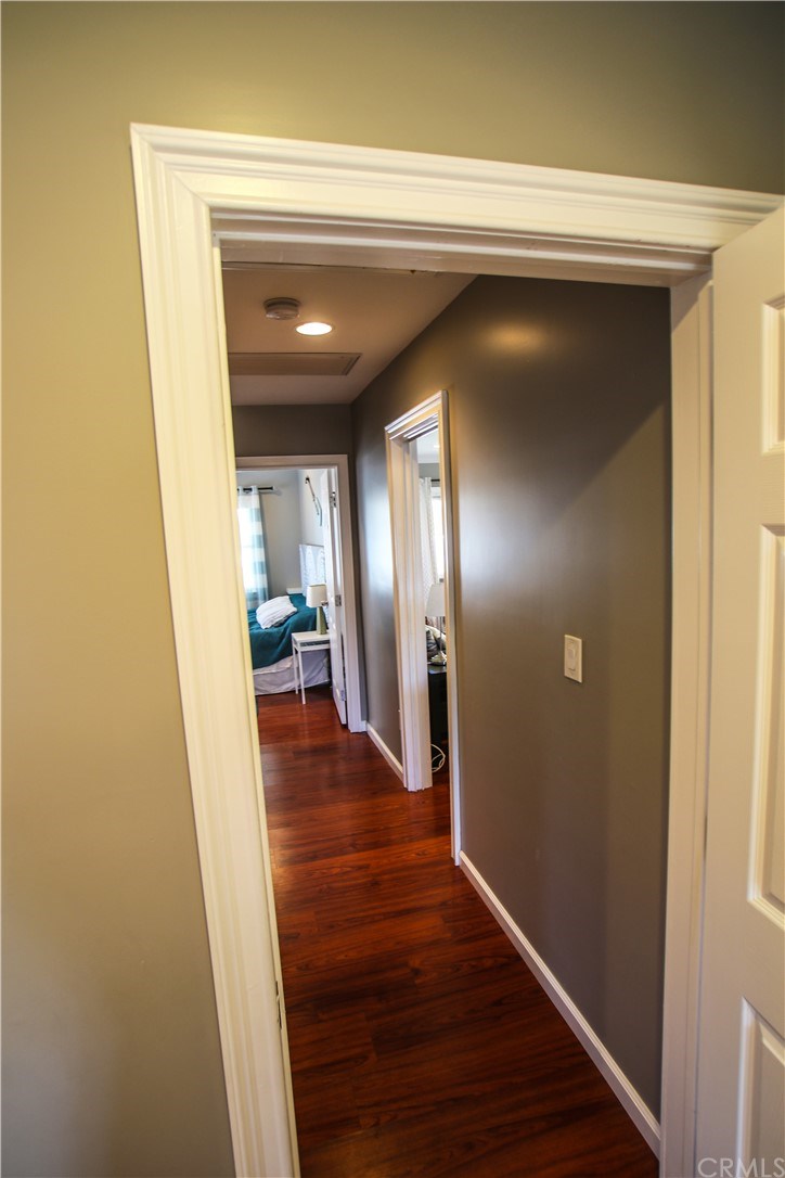 220 Avenue A Redondo Beach, CA 90277 - Photo 16 of 37