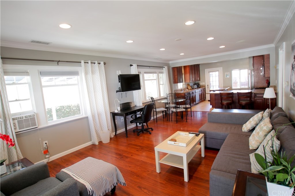 220 Avenue A Redondo Beach, CA 90277 - Photo 22 of 37