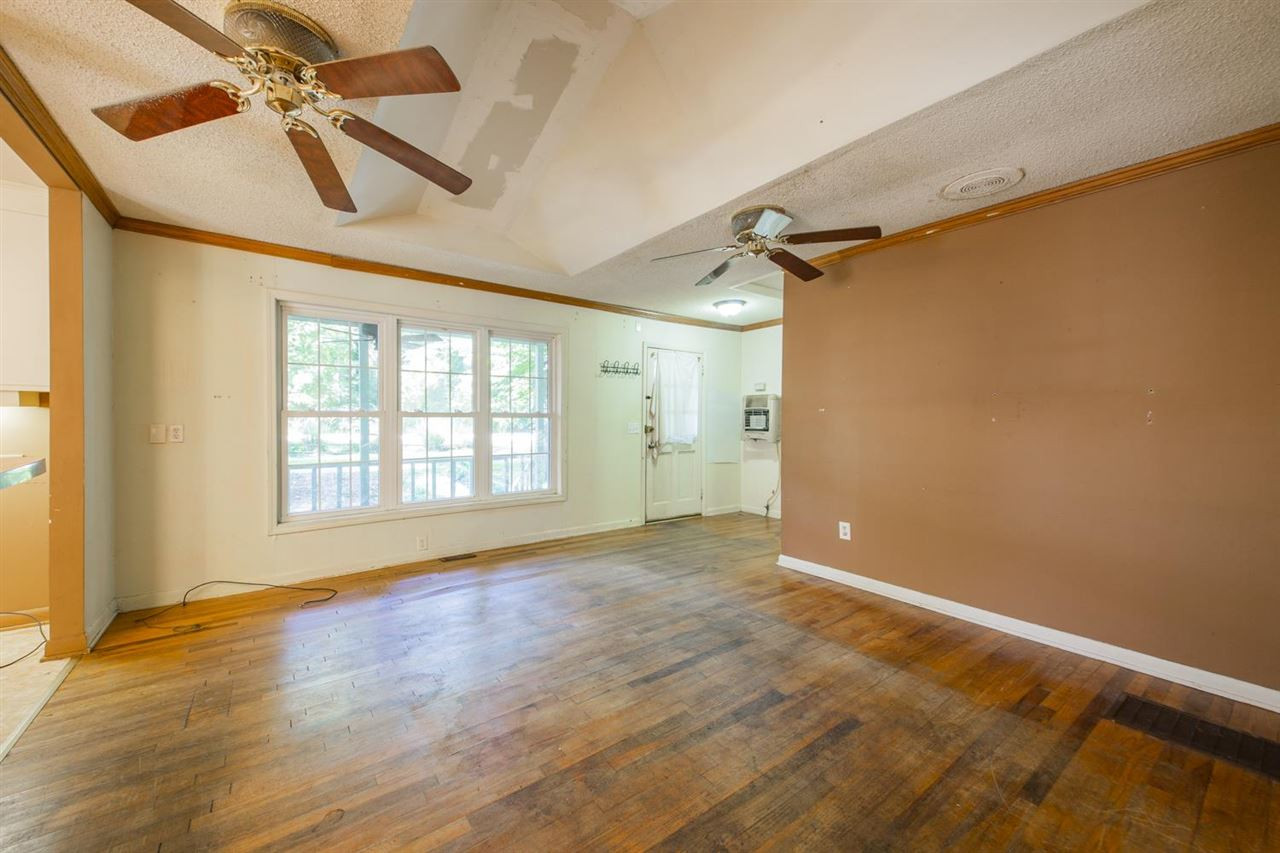 604 Grovemont Road Raleigh, NC 27603 - Photo 5 of 21 Photo 5