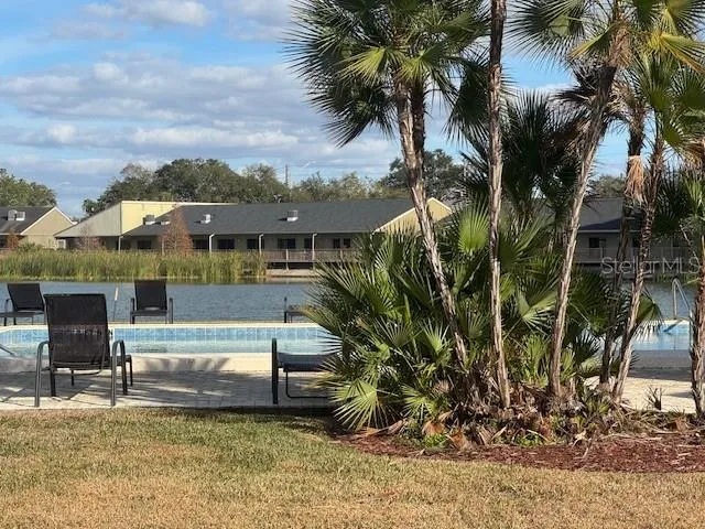 $179,900 | 1920 East Edgewood Drive, Unit O1, Lakeland, FL 33803