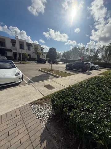 $2,950 | 21432 Northeast 2nd Avenue, Unit 21432, Miami, FL 33179