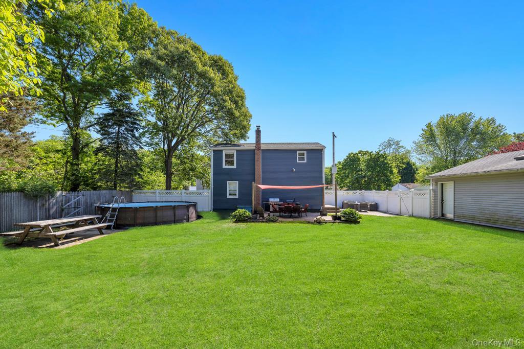 66 Oxhead Road Centereach, NY 11720 - Photo 8 of 29