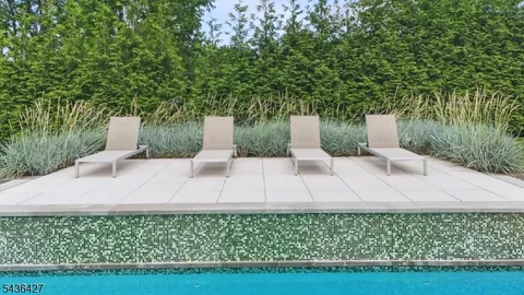 $2,195,000 | 73 East Madison Avenue, Florham Park, NJ 07932