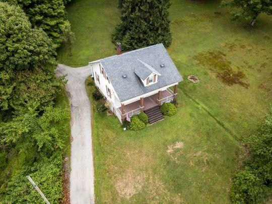 1125 Paintertown Road Irwin, PA 15642 - Photo 4 of 19 Gallery Image 4