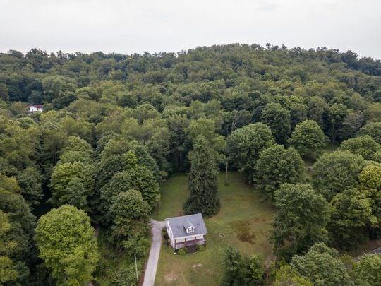 1125 Paintertown Road Irwin, PA 15642 - Photo 5 of 19 Gallery Image 5