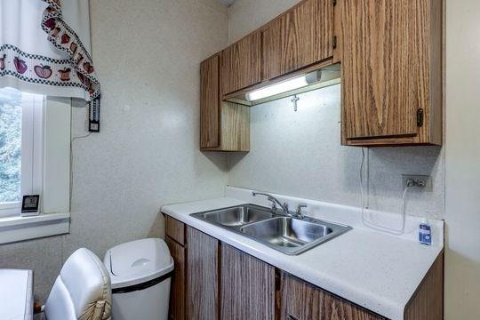 1125 Paintertown Road Irwin, PA 15642 - Photo 8 of 19 Gallery Image 8