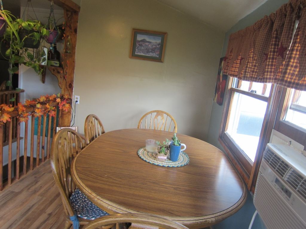 144 William Cousins Road Staunton, VA 24401 - Photo 3 of 38 Gallery Image 3