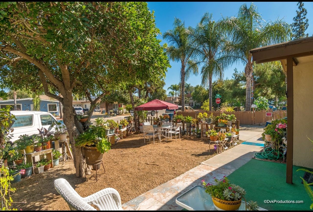 105 Foxdale Place Escondido, CA 92027 - Photo 4 of 7