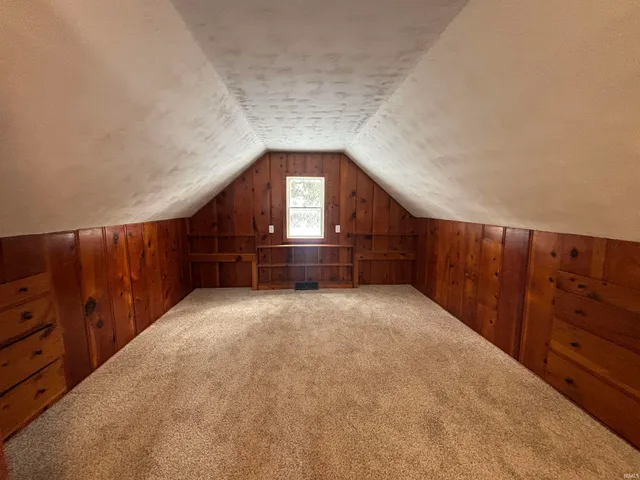 $249,900 | 3725 Hazelhurst Drive, Fort Wayne, IN 46804