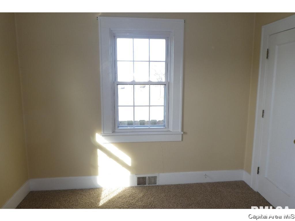 249 North Illinois Street Springfield, IL 62702 - Photo 6 of 15