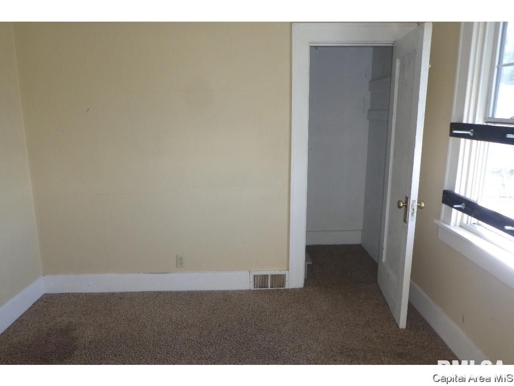 249 North Illinois Street Springfield, IL 62702 - Photo 8 of 15