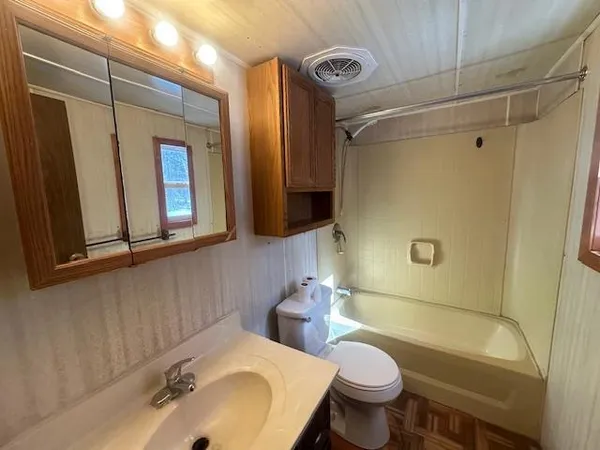 $125,000 | 18382 County Road 590, Pengilly, MN 55775