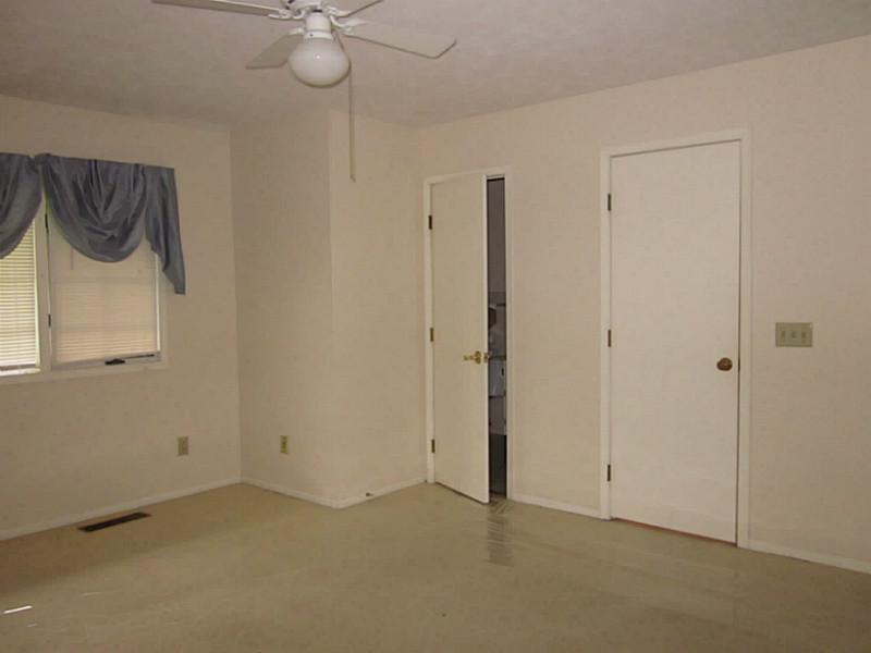 1041 Armsgate Road Springfield, OH 45503 - Photo 10 of 20