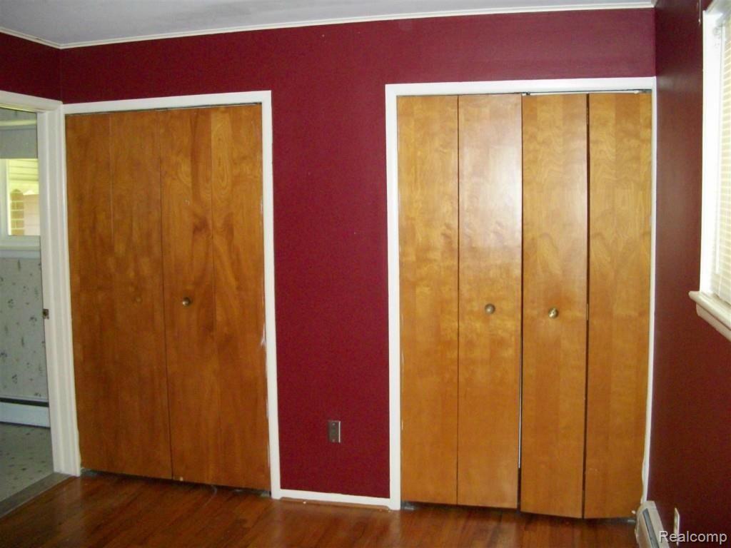 14957 Newburgh Road Livonia, MI 48154 - Photo 9 of 30 Newburgh (9) (Large).jpg