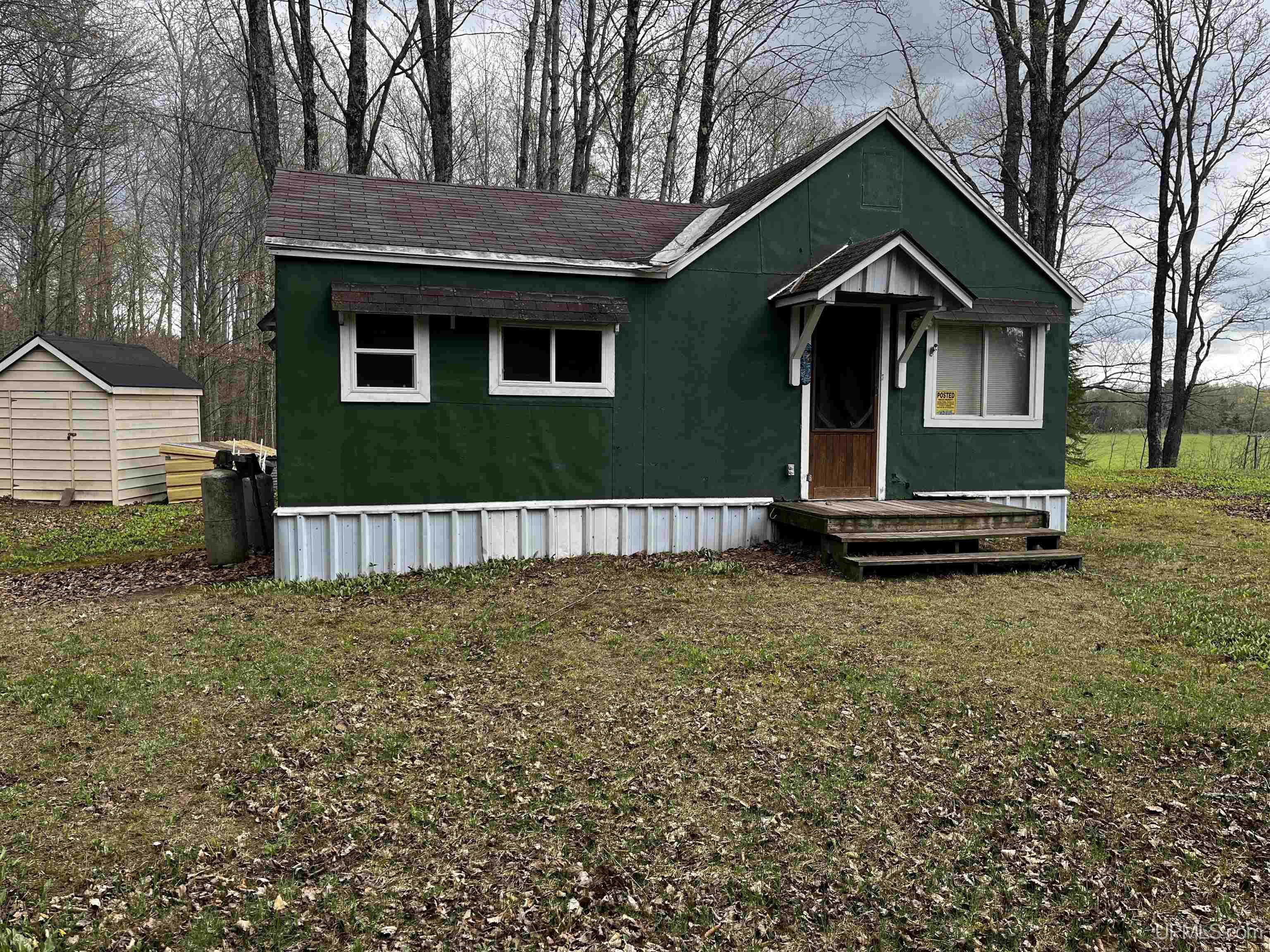 3946 East Storm Road Chatham, MI 49816 - Photo 1 of 37