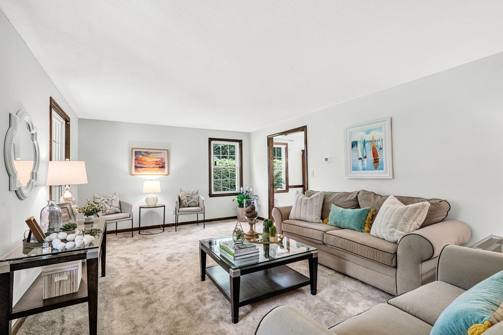 867 Shaker Road Longmeadow, MA 01106 - Photo 3 of 34 a living room with furniture and a wooden floor