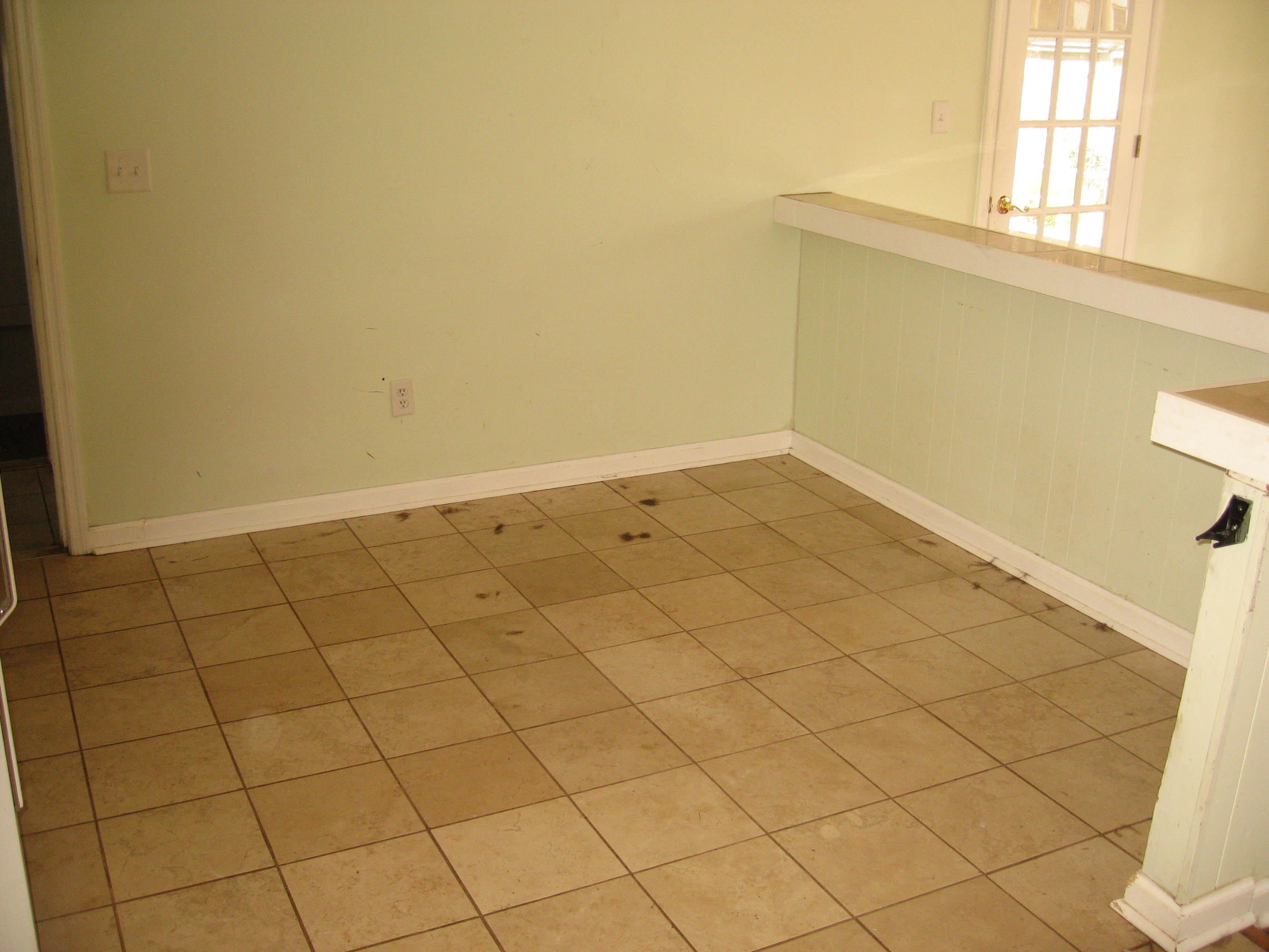 801 Hoss Road Charleston, SC 29414 - Photo 9 of 20 9 eat in kitchen