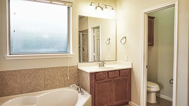 $2,300 | 16938 Wedgeside Park, Cypress, TX 77429