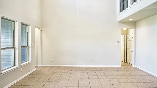 $2,300 | 16938 Wedgeside Park, Cypress, TX 77429