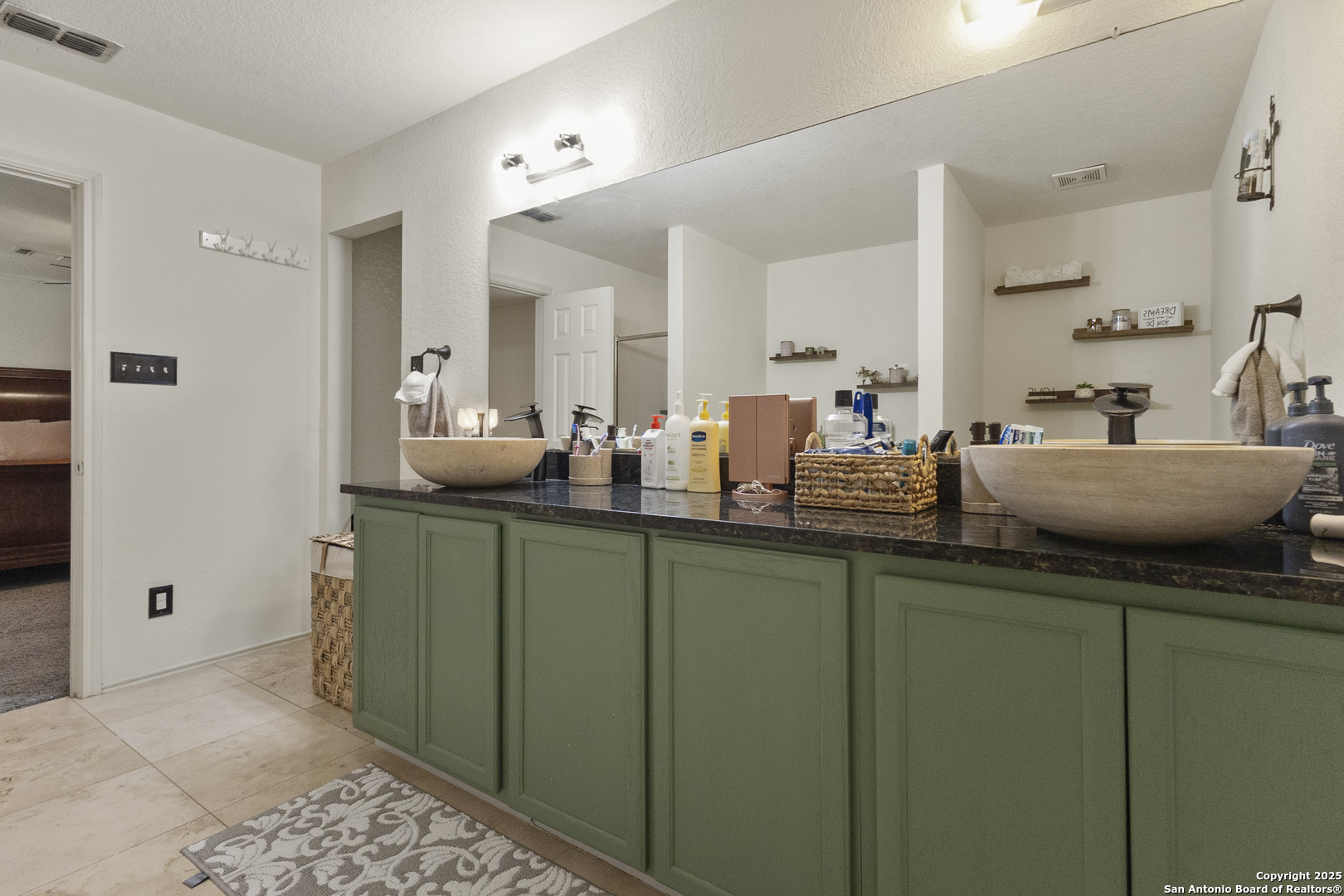 707 Ridingate Farm San Antonio, TX 78228 - Photo 25 of 30 a living room with furniture and a window
