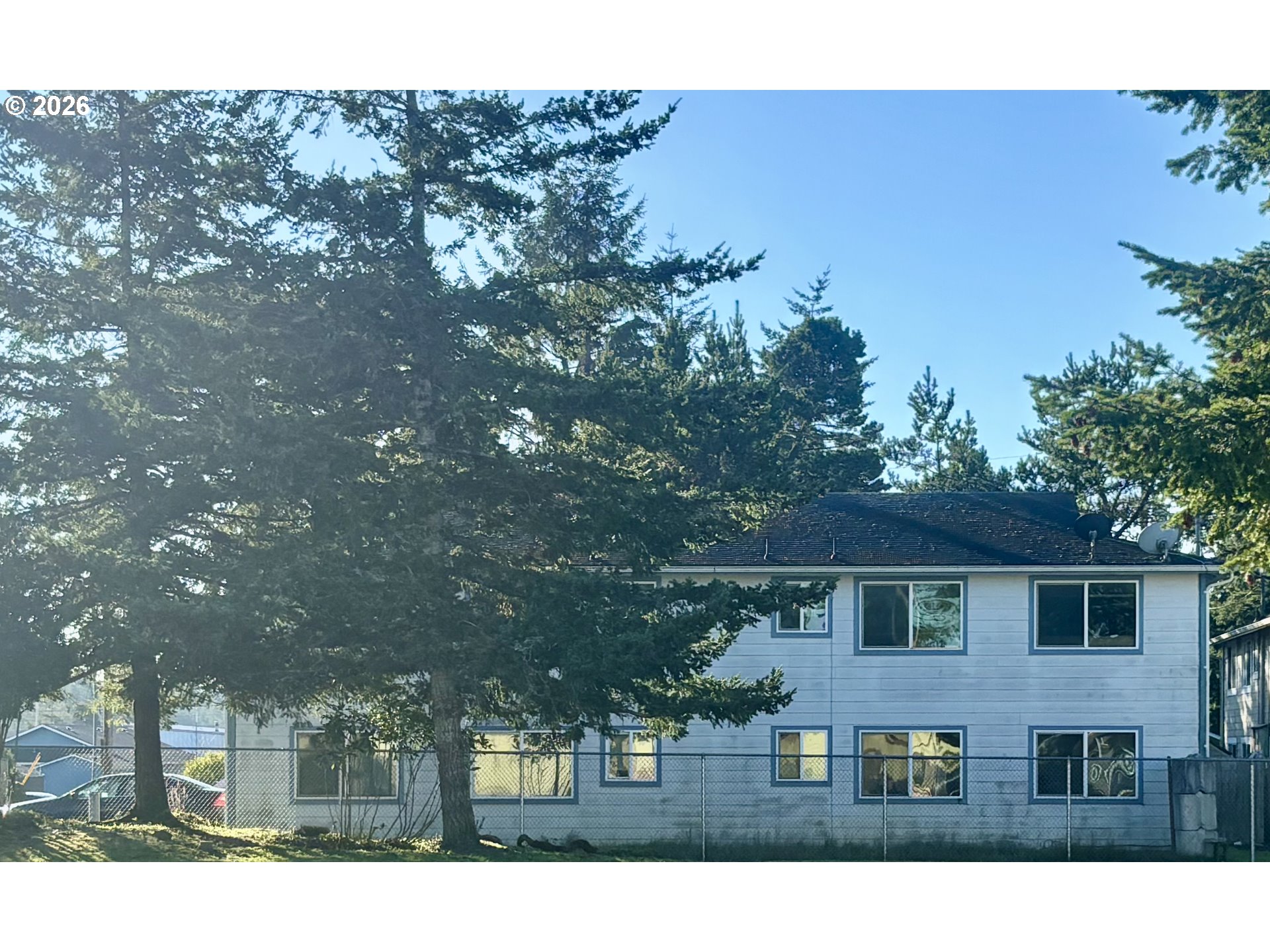 1675 22nd Street Florence, OR 97439 - Photo 4 of 7 a view of house with yard