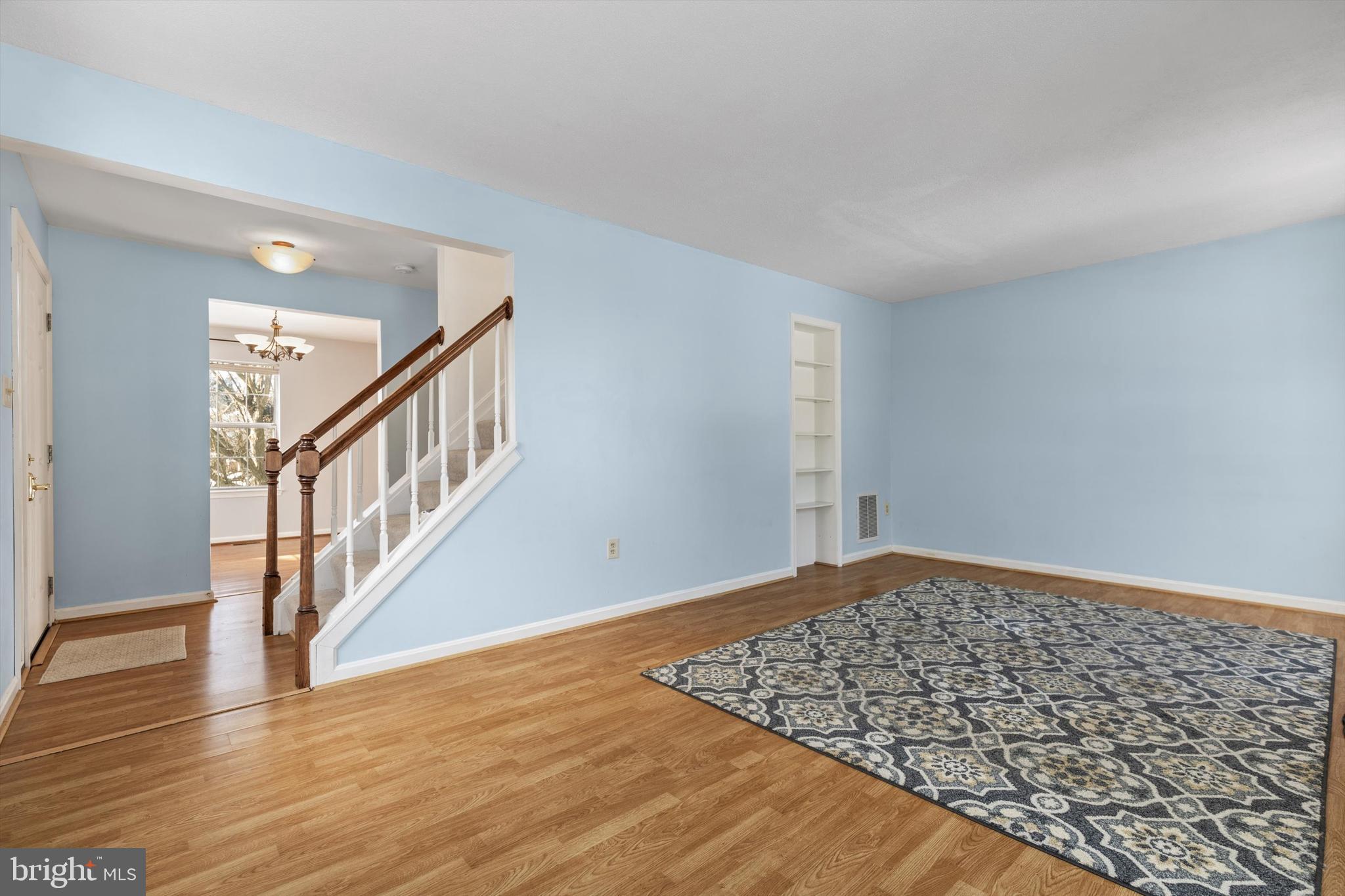 6733 Killdeer Court Frederick, MD 21703 - Photo 11 of 33 Living rm with convenient built-ins!