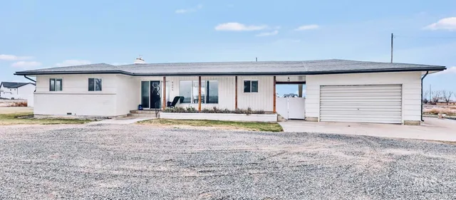 $535,000 | 4095 North 2300 E Road, Filer, ID 83328