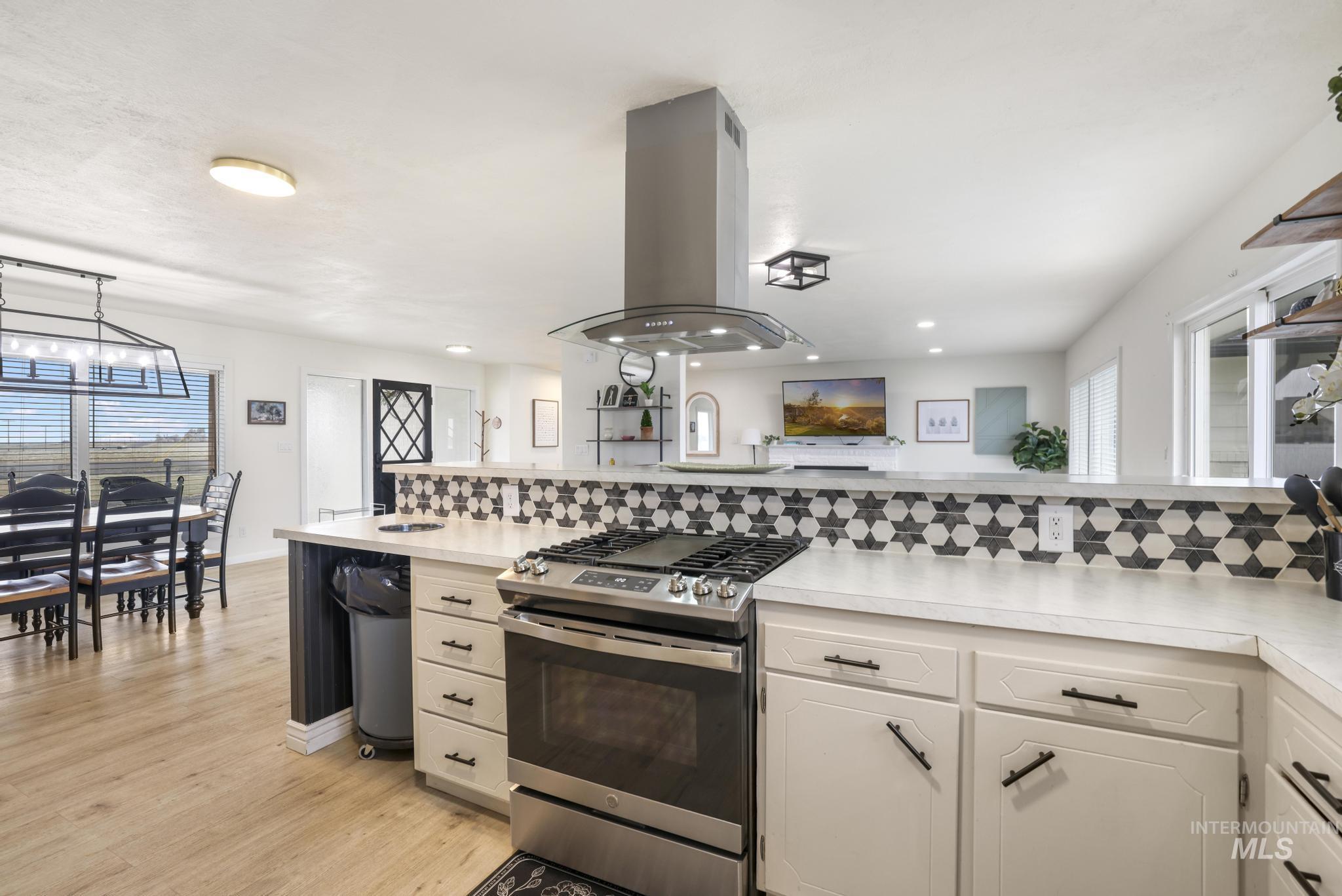 4095 North 2300 E Road Filer, ID 83328 - Photo 11 of 36