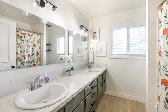 $535,000 | 4095 North 2300 E Road, Filer, ID 83328