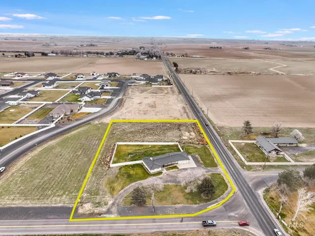 $535,000 | 4095 North 2300 E Road, Filer, ID 83328