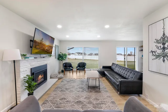 $535,000 | 4095 North 2300 E Road, Filer, ID 83328