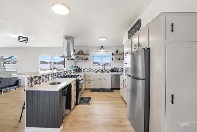 $535,000 | 4095 North 2300 E Road, Filer, ID 83328